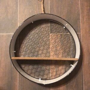 Round Metal Display Shelf